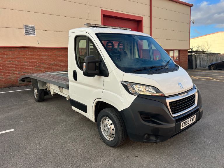 Car transporter Peugeot BOXER 335 hdi 2020, Manual, 2179 (cc)