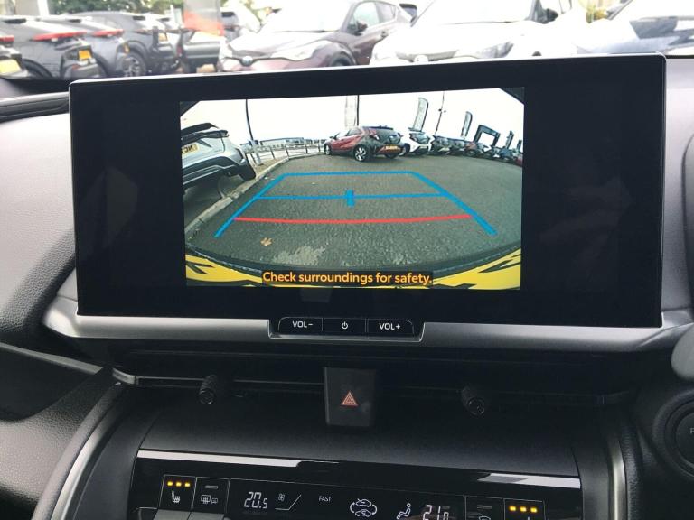 2024 Toyota C-HR 1.8 Hybrid Design 5dr CVT HATCHBACK PETROL/ELECTRIC Automatic