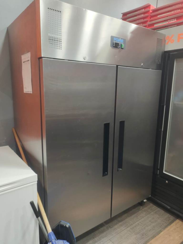 Large Stainless Steel Commercial Fridge/Freezer - Good Working Order