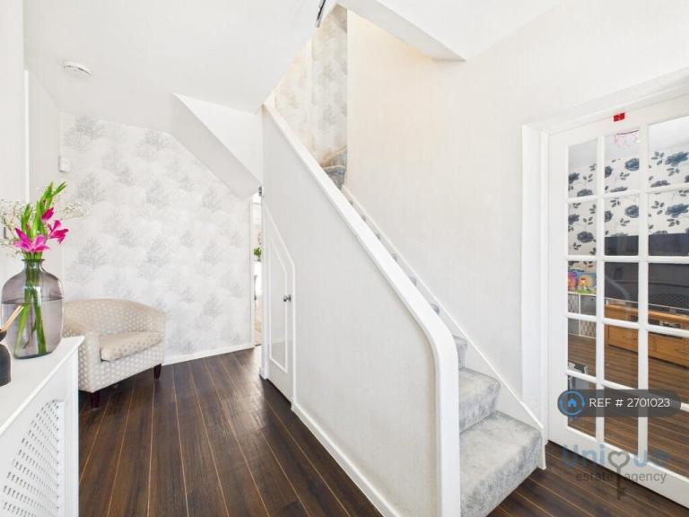 4 bedroom house in Dorset Road, Lytham St. Annes, FY8 (4 bed) (#2701023)