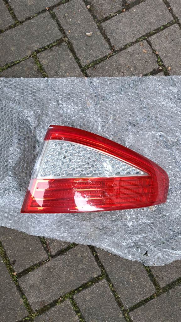 Ford Mondeo rear tail light