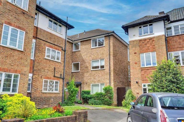 Modern 2 Bed Apartment – W13 – Near West Ealing Elizabeth Line – Great Location – Available Now