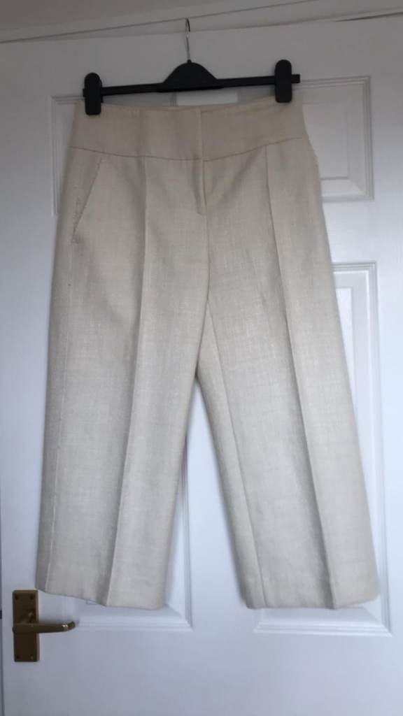 Hugo Boss Cream Smart Crop Trousers size 8 (22L)