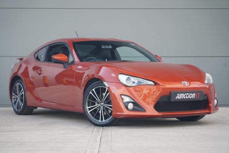 2013 Toyota GT86 2.0 Boxer D-4S Euro 5 2dr COUPE Petrol Manual