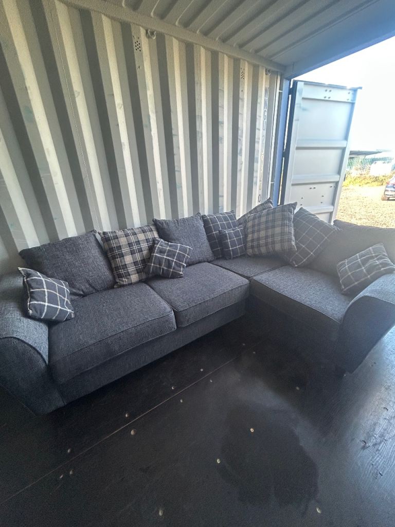 Corner suite sofa