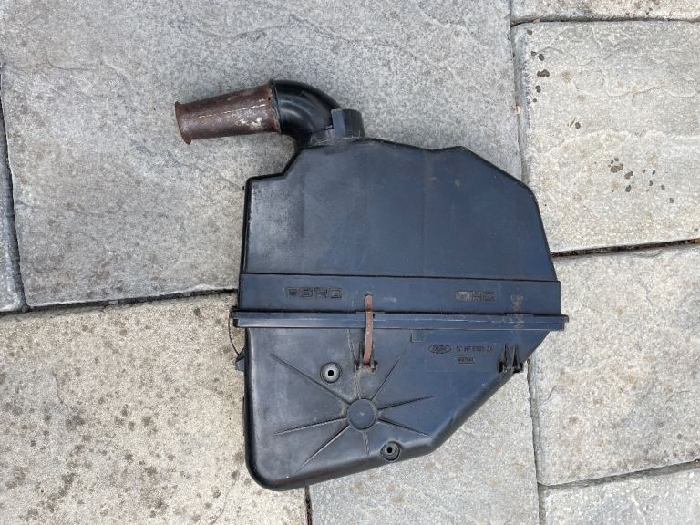 Rare Ford Escort / Mk2 Capri 2.0 Pinto Air Box.