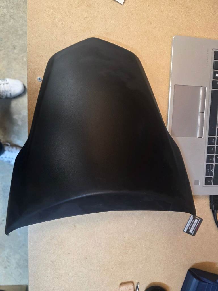 PYRAMID MT09 REAR SEAT COWL