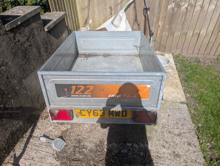 ERDE 122 trailer