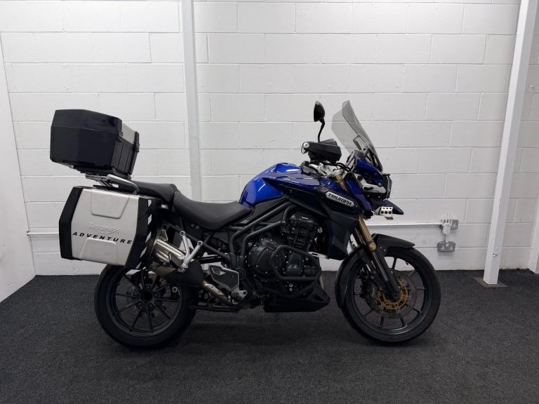TRIUMPH TIGER EXPLORER 1200 - ENGINE BARS -  FOG LIGHTS MOT TILL MARCH 2027