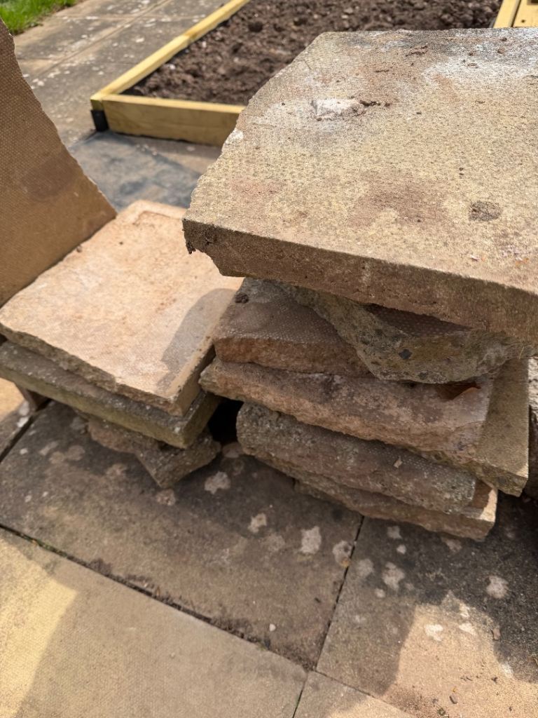 Broken slabs / hardcore / crazy paving free to collector