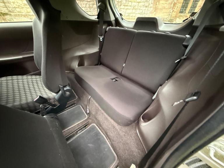 2009 Toyota IQ 1.0 VVT-i 2 Euro 4 3dr HATCHBACK Petrol Manual