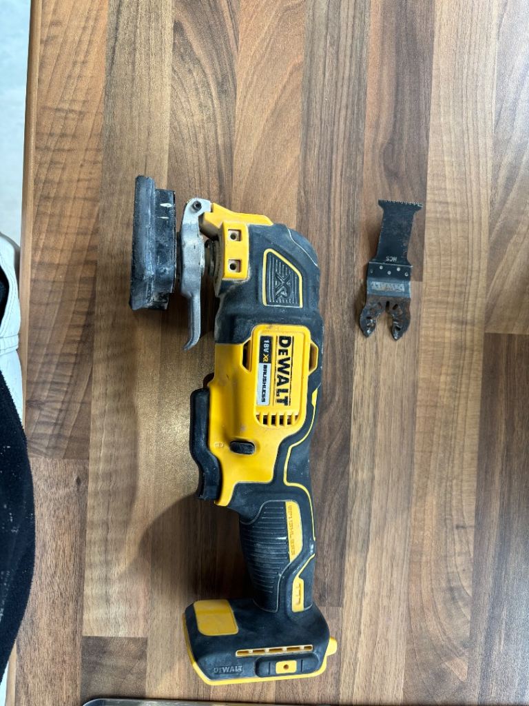 Dewalt multi tool 