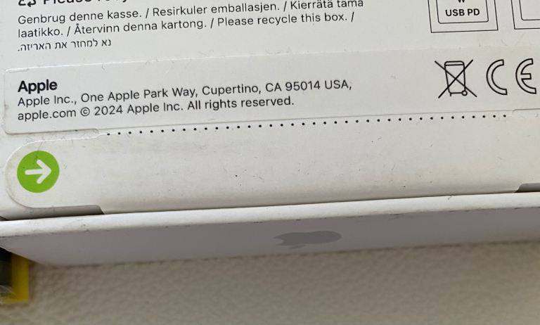 Apple iPhone 16 - BRAND NEW + SEALED - Ai Mobile 5g - White 128gb ...