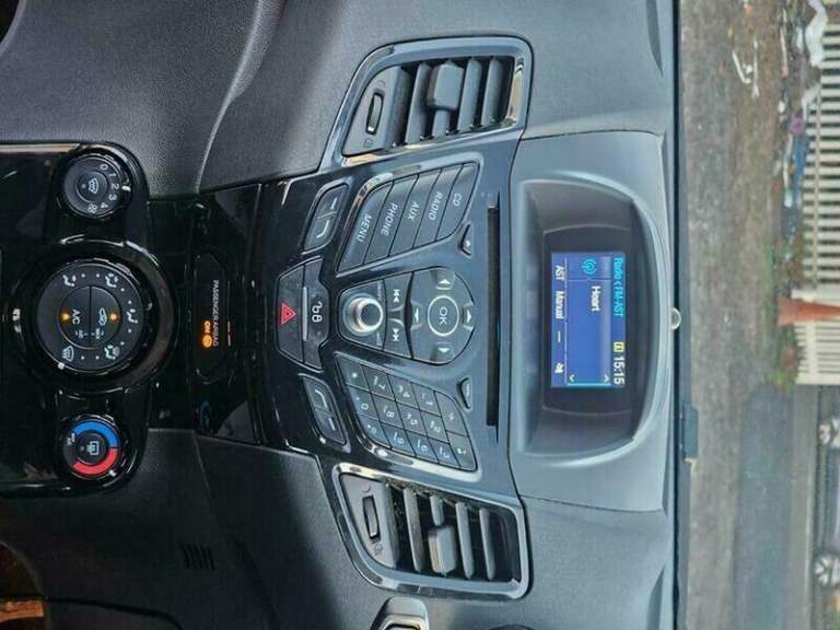 2015 Ford Fiesta 1.25 Zetec Euro 6 3dr HATCHBACK Petrol Manual