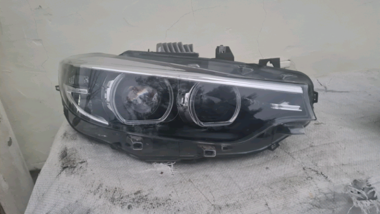 BMW 4 SERIES - F32/ F33/ F36 - LED HEADLIGHT - DRIVERSIDE - COMPLETE