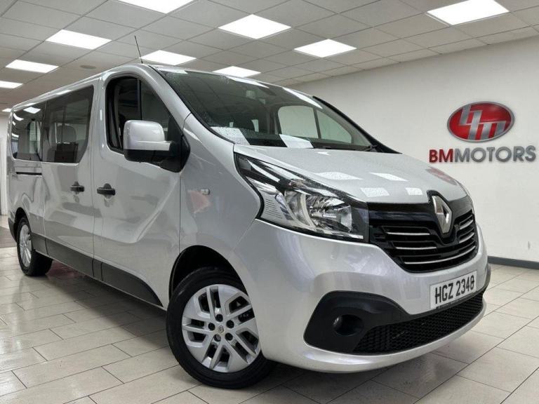 2017 Renault Trafic LL29 ENERGY dCi 125 Sport Nav 9 Seater MPV DIESEL Manual