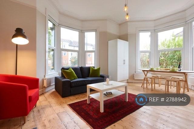 3 bedroom flat in Ashley Down Road, Bristol, BS7 (3 bed) (#2788942)