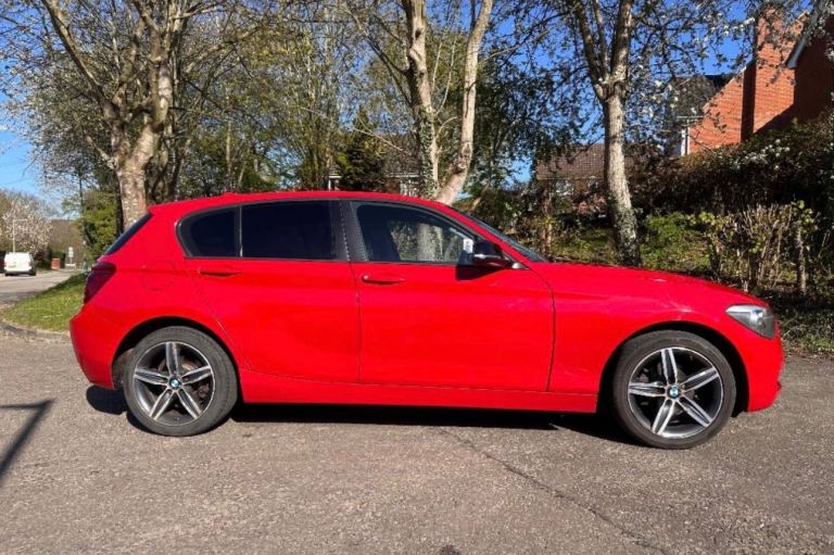 BMW, 1 SERIES, Hatchback, 2014, Manual, 1995 (cc), 5 doors