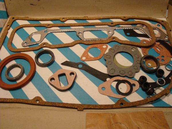 Vauxhall Firenza/Viva/Chevette gasket set, Payen EF391 ref 084008001