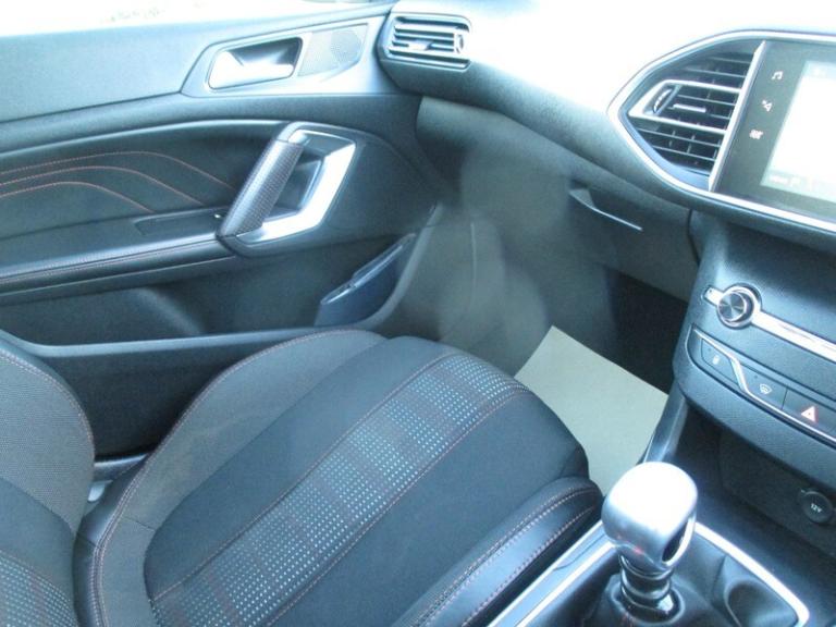 Peugeot 308 BLUE HDI S/S SW GT LINE