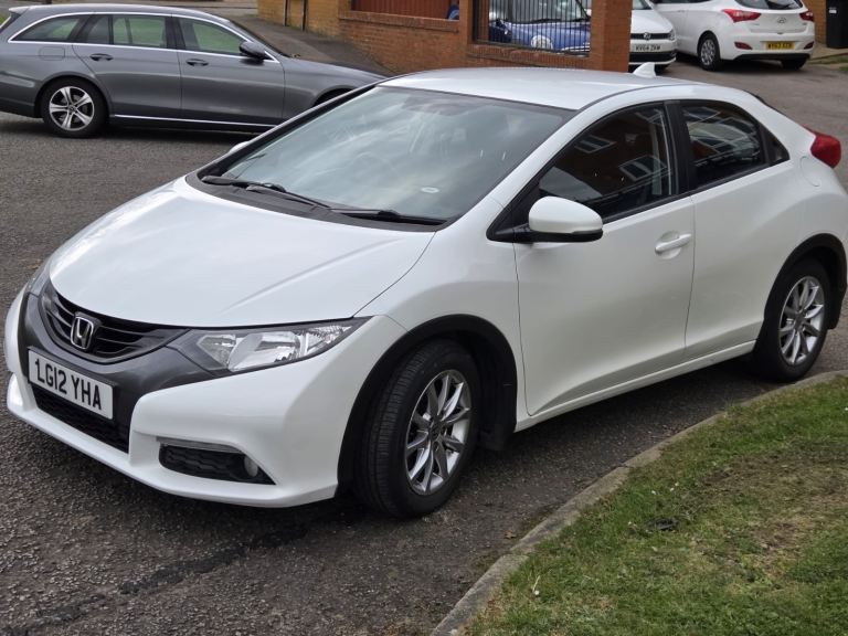 Honda, CIVIC, Hatchback, 2012, Manual, 2199 (cc), 5 doors