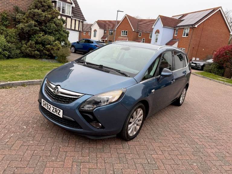 2012 Vauxhall Zafira Tourer 2.0 CDTI - 12 Vauxhall Main Dealer Services - 7 SEATER - 1 Prev Owner