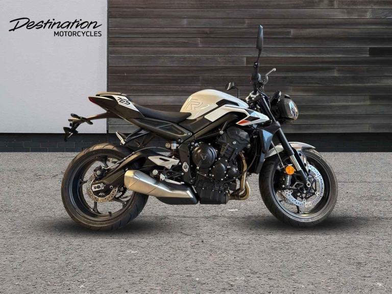 2025 Triumph Street Triple 765 R Petrol white 6 Speed