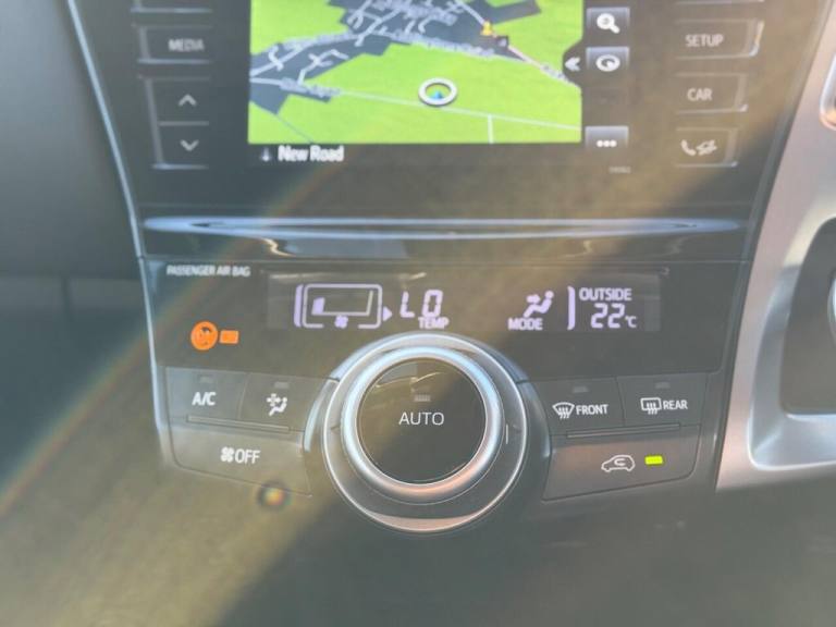 2019 Toyota Prius+ 1.8 VVT-h Excel CVT Euro 6 (s/s) 5dr MPV PETROL/ELECTRIC Automatic