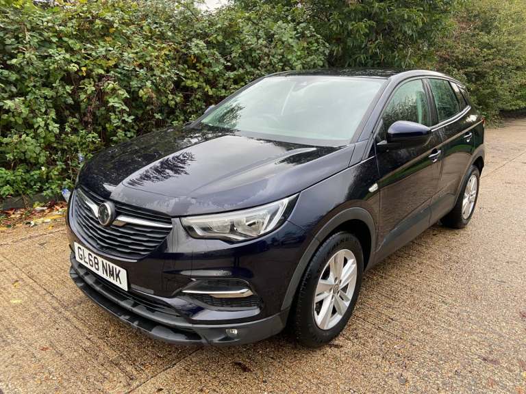 2019 Vauxhall Grandland X 1.5 Turbo D SE 5dr 51k Miles Years MOT Warranty HATCHBACK Diesel Manual