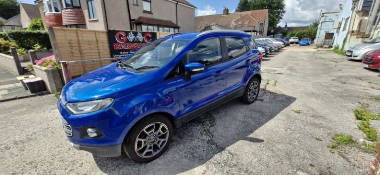 Ford ECOSPORT TITANIUM