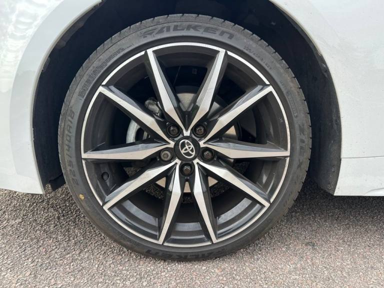 2024 Toyota Corolla 2.0 VVT-h GR SPORT Hatchback 5dr Petrol Hybrid CVT Euro 6 (s/s) (196 ps) Hatc...