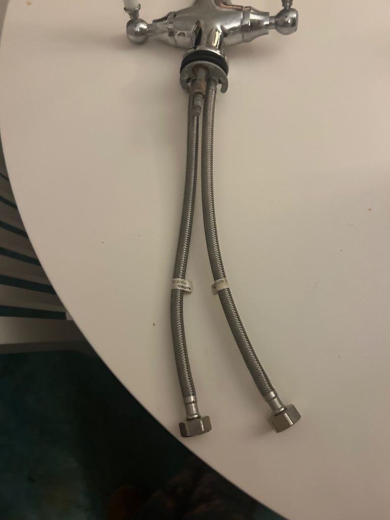 Kitchen mixer tap
