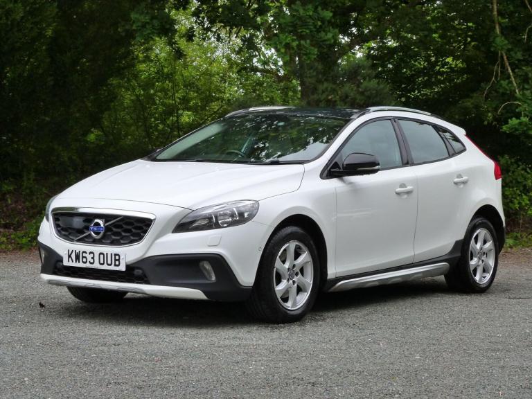 2014 Volvo V40 Cross Country 1.6 D2 SE Nav Euro 5 (s/s) 5dr Diesel