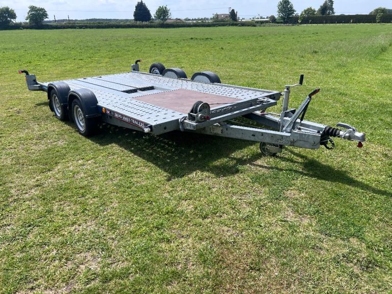 BRIAN JAMES C4 BLUE CAR TRANSPORTER TRAILER - 4M LONG WITH WINCH - EXCELLENT