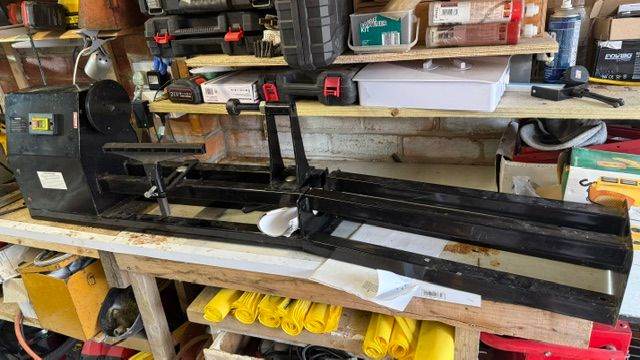 Dirty Pro Tools Variable Speed Wood Lathe Model A870 – Good Condition