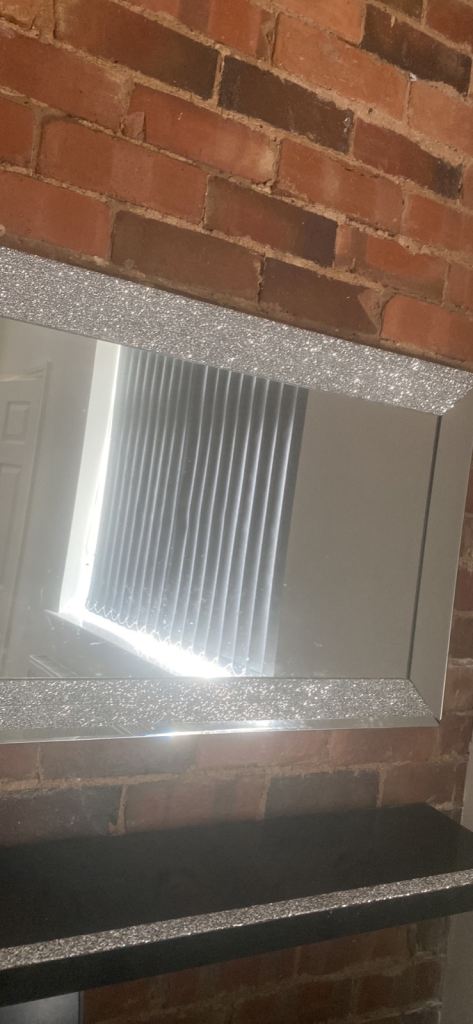Crushed Diamond Silver Mirror with Console Table