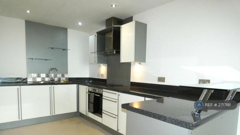 2 bedroom flat in Admiral View, Bispham, Blackpool, FY2 (2 bed) (#2717181)