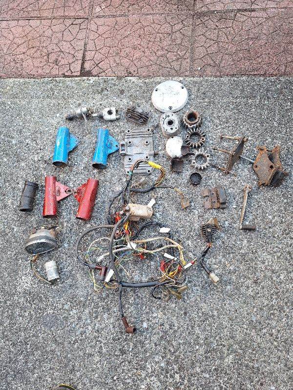 Honda CD175  spares