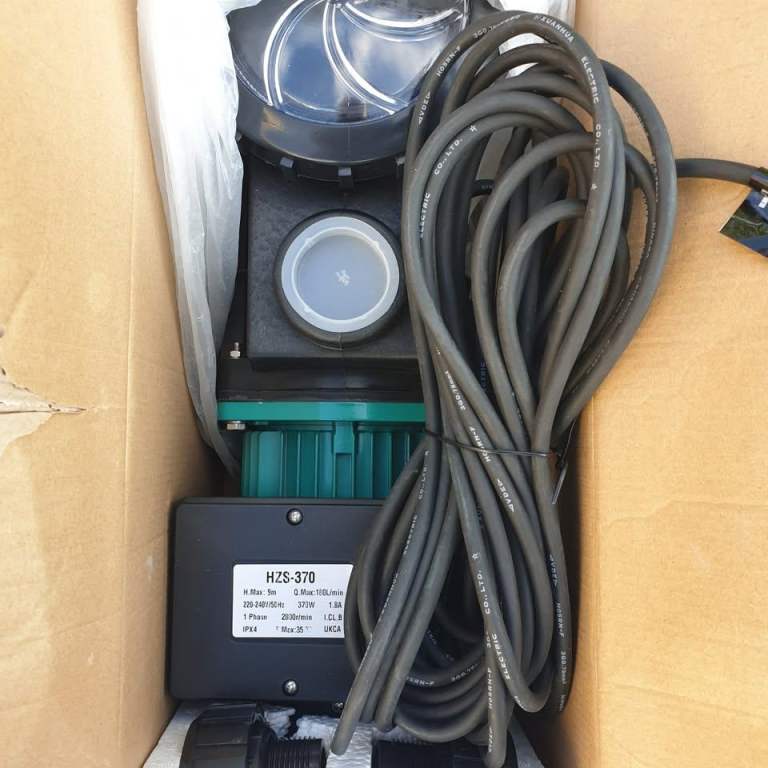 AllPondSolutions 10000 L/H External Pond Pump Swimming Pool Water Garden Koi Pond Pump (HZS370)