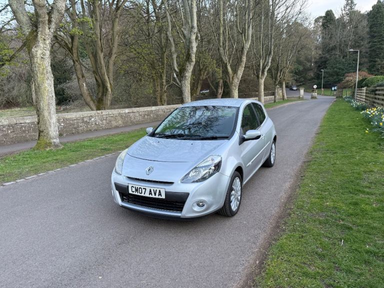 2010 Renault Clio - Long MOT - Low Miles - V5 Here Ready To Go