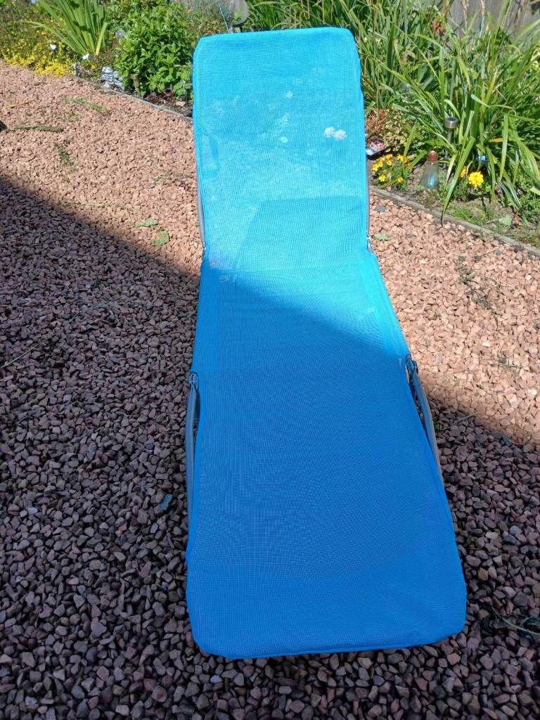 Sunbed deckchair 