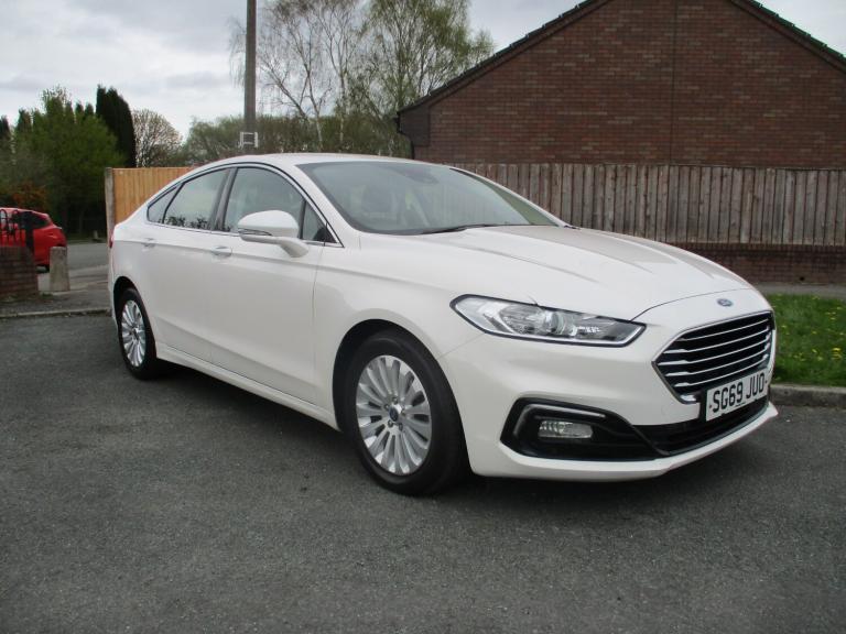 2019 Ford Mondeo 2.0 EcoBlue Zetec Edition 5dr HATCHBACK Diesel Manual