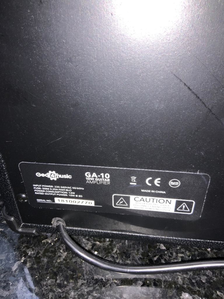 3/4 scale Stratocaster style electric guitar + accessories 