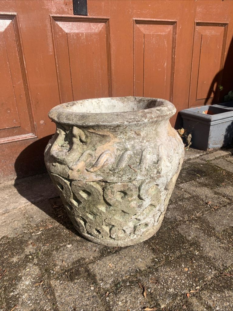 image for COTSWOLD STUDIOS U4 GARDEN POT