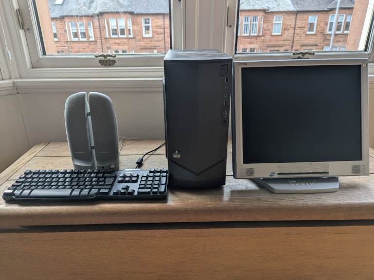 Desktop PC from Creative Computing with Windows10