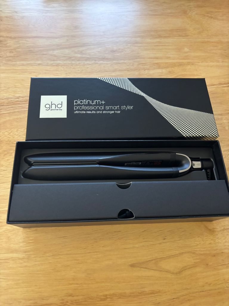 Brand new GHD platinum + hair straightener 