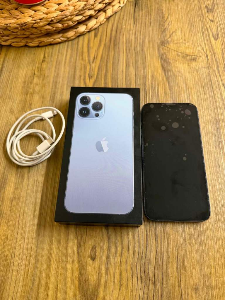 Apple iPhone 13 Pro maxs 128gb 