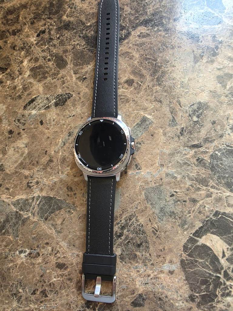 Samsung 8 classic smart watch 