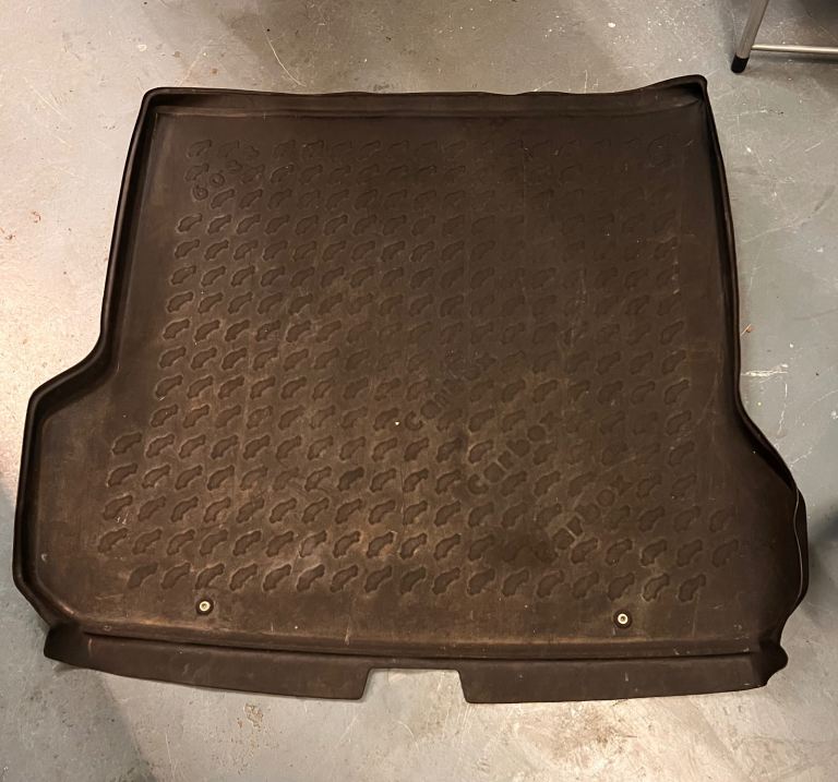 Volvo V70 Estate Rubber Boot Mat 