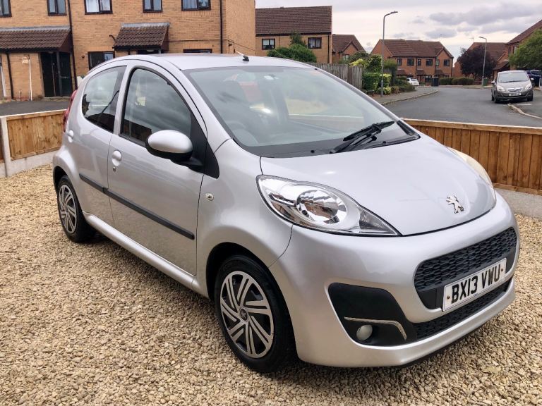Peugeot, 107, Hatchback, 2013, Manual, 998 (cc), 5 doors